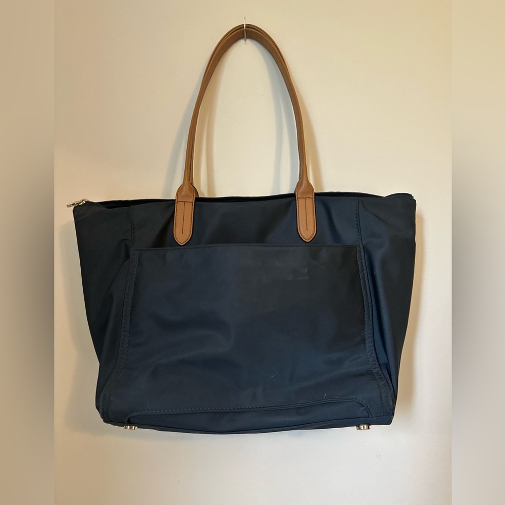 Michael Kors Kelsey Large Nylon Tote - Picture 3 of 7